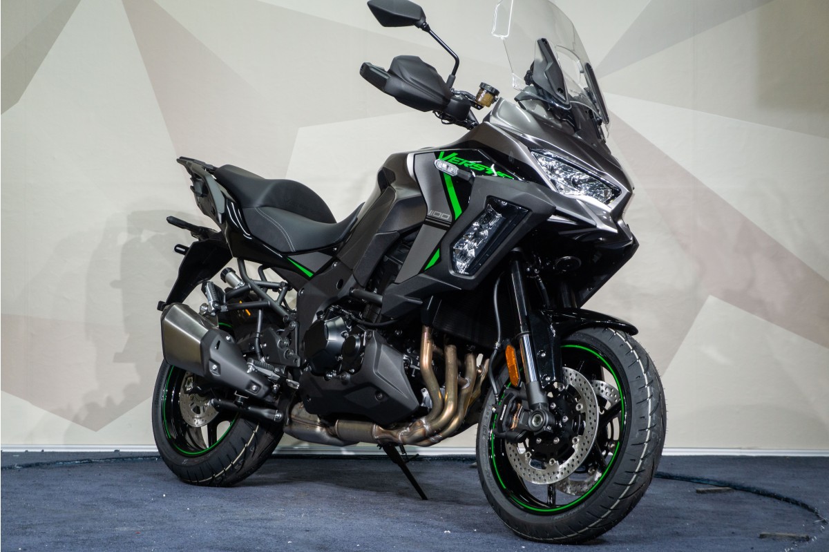 KAWASAKI Versys 1100